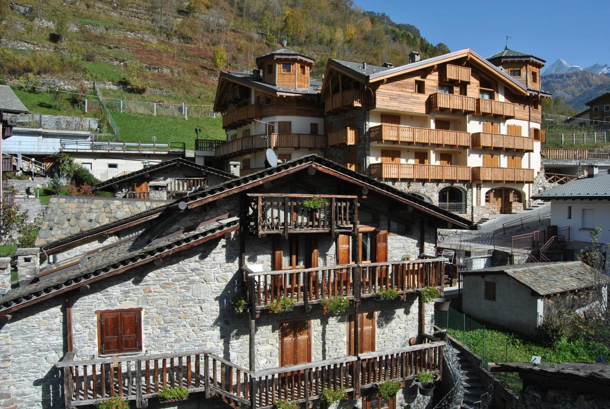 Casa Vacanza La Rocca Apartment Chiesa in Valmalenco Exterior photo